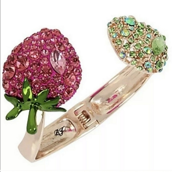 Betsey Johnson Jewelry - New Betsey Johnson Rosegold Crystal Fruit Bracelet